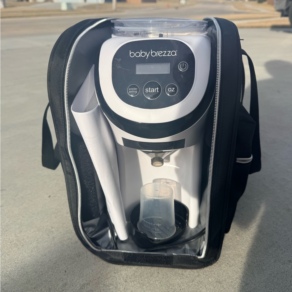 Formula Pro® Mini Baby Formula Dispenser